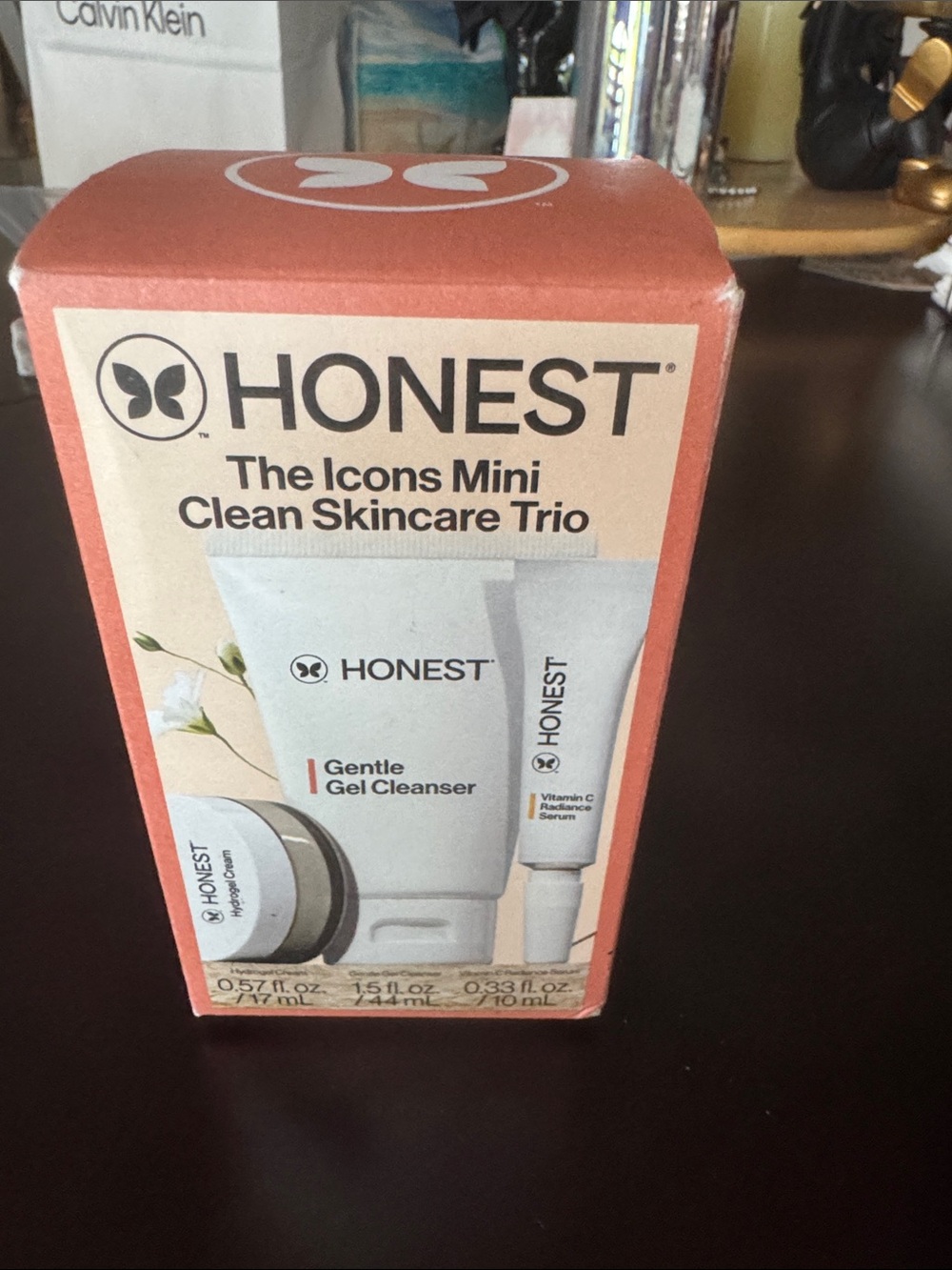 HoNEST Fragrances Gentle Gel Cleanser Trio - Pink & White Skincare Set - Picture 3 of 4